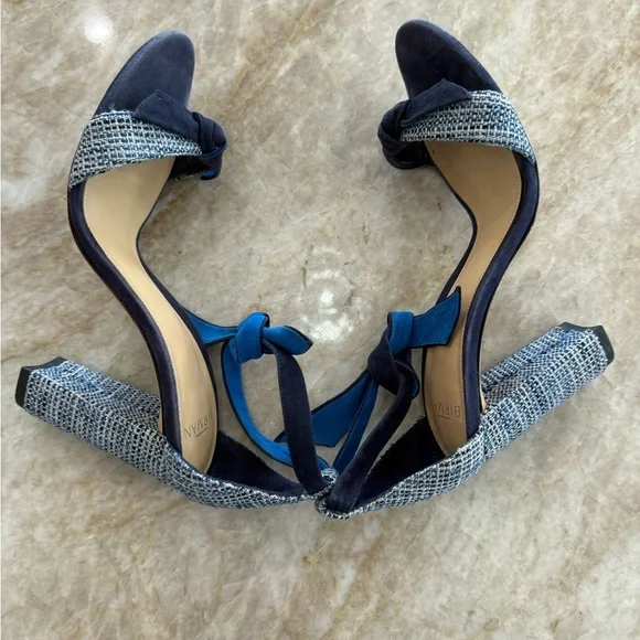 Alexandre Birman Blue Heeled Sandals with Elegant Design